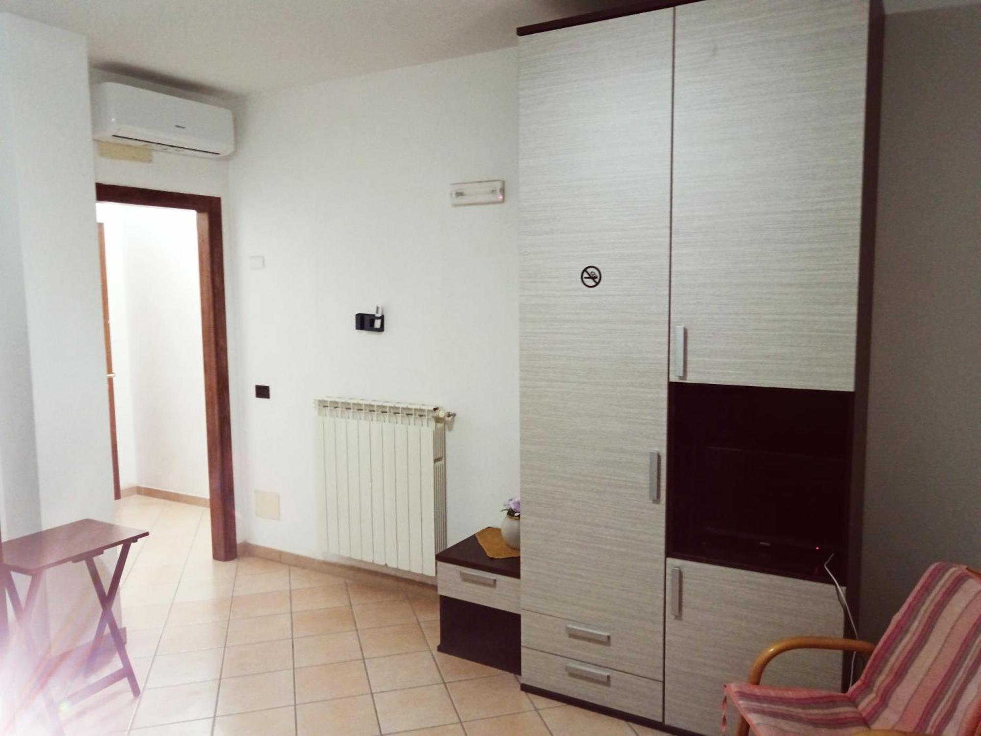 Torre Ancinale Bed & Breakfast โซเวราโต มาริน่า ภายนอก รูปภาพ