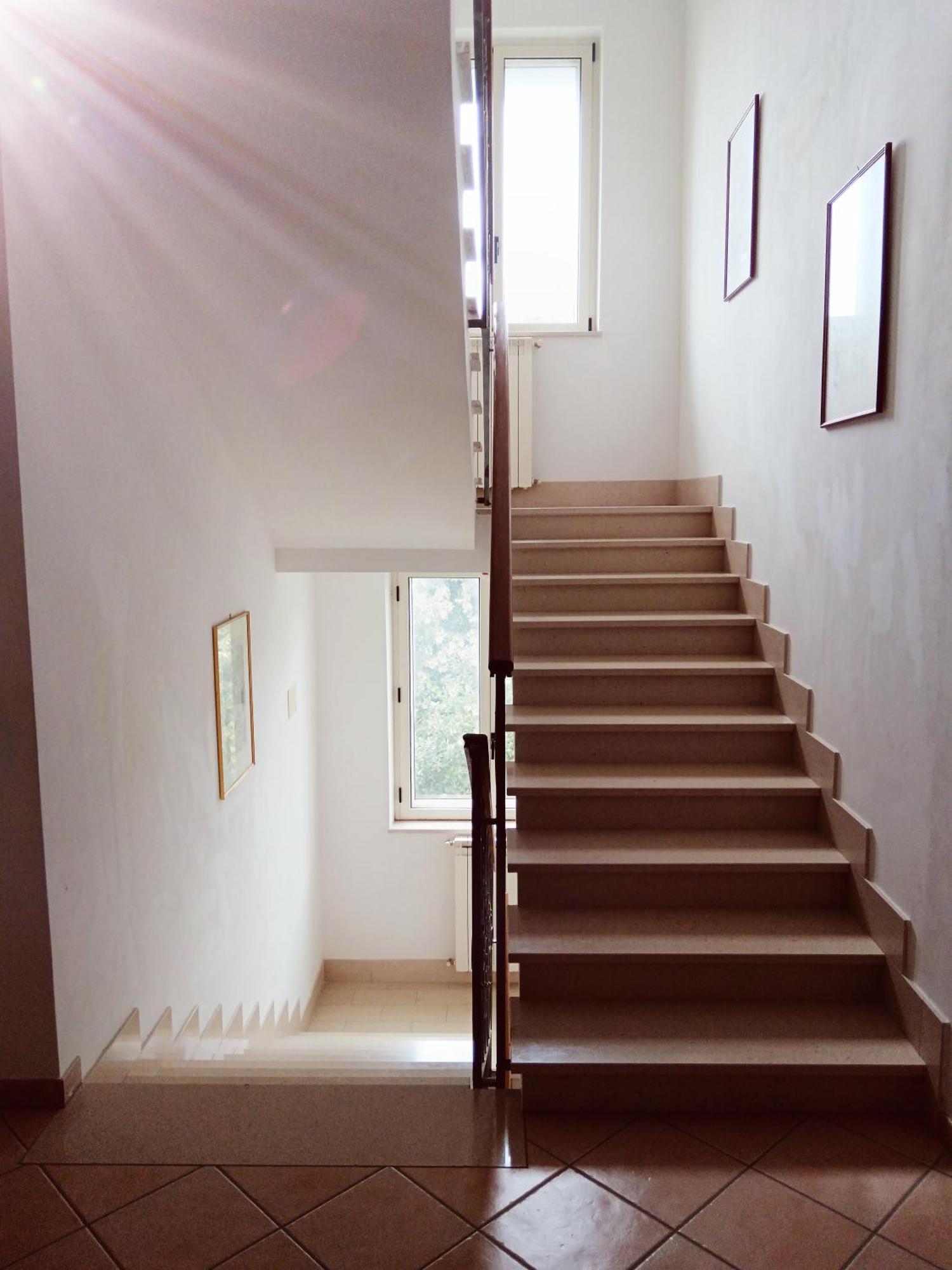 Torre Ancinale Bed & Breakfast โซเวราโต มาริน่า ภายนอก รูปภาพ