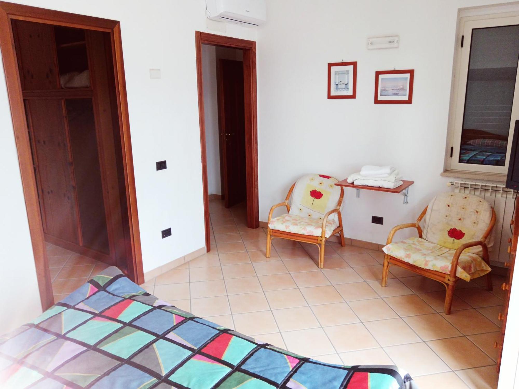 Torre Ancinale Bed & Breakfast โซเวราโต มาริน่า ภายนอก รูปภาพ