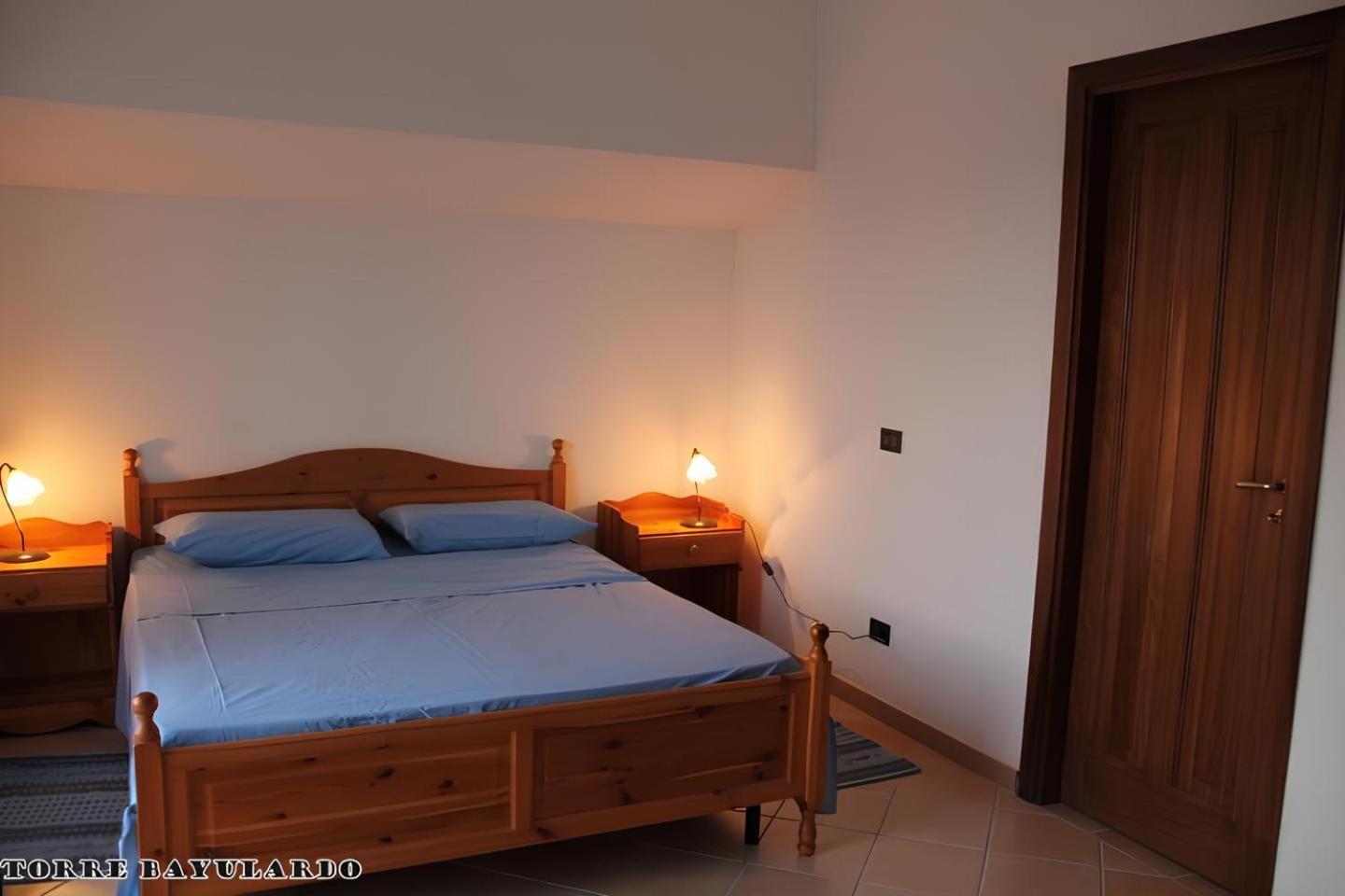 Torre Ancinale Bed & Breakfast โซเวราโต มาริน่า ภายนอก รูปภาพ